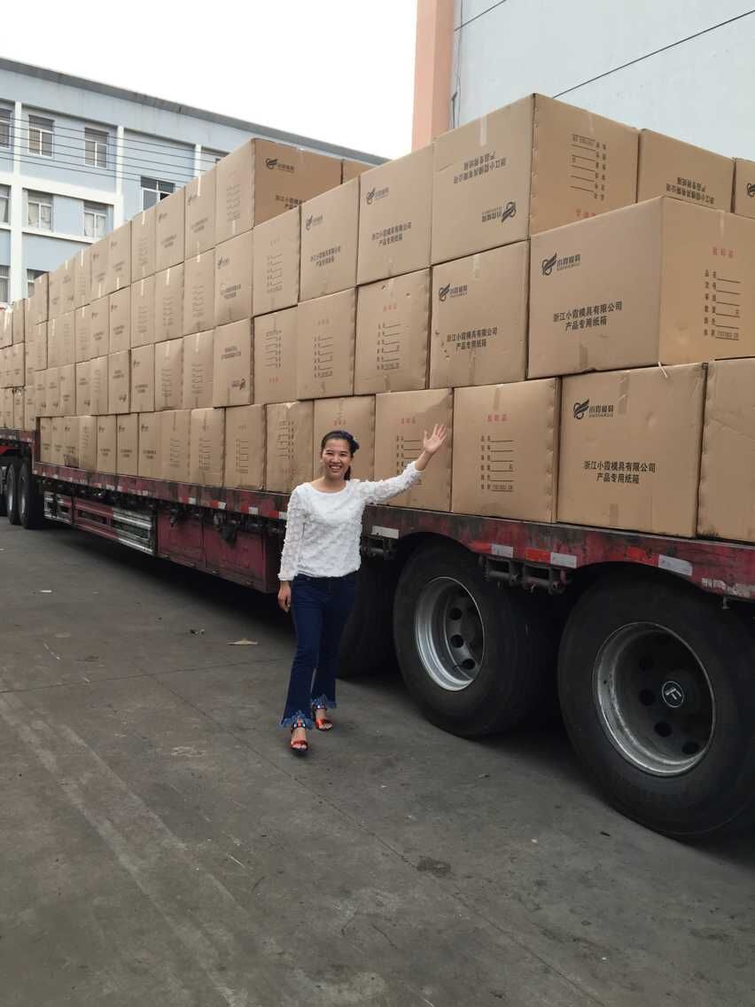 汽車內(nèi)飾塑料注塑模具 專用汽車制造中的關(guān)鍵與成本解析